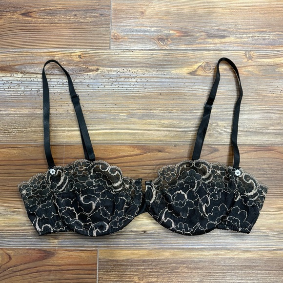 Vintage 80s Victoria’s Secret Black & Gold Lace Balconette Bra - Picture 3 of 5
